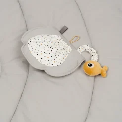 Aktivitets legetæppe - Sea friends - Grå