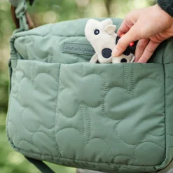 Quiltet barnevognstaske - grøn