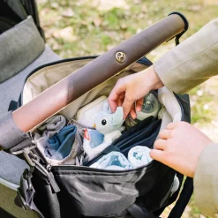 Quiltet pusletaske - Sort